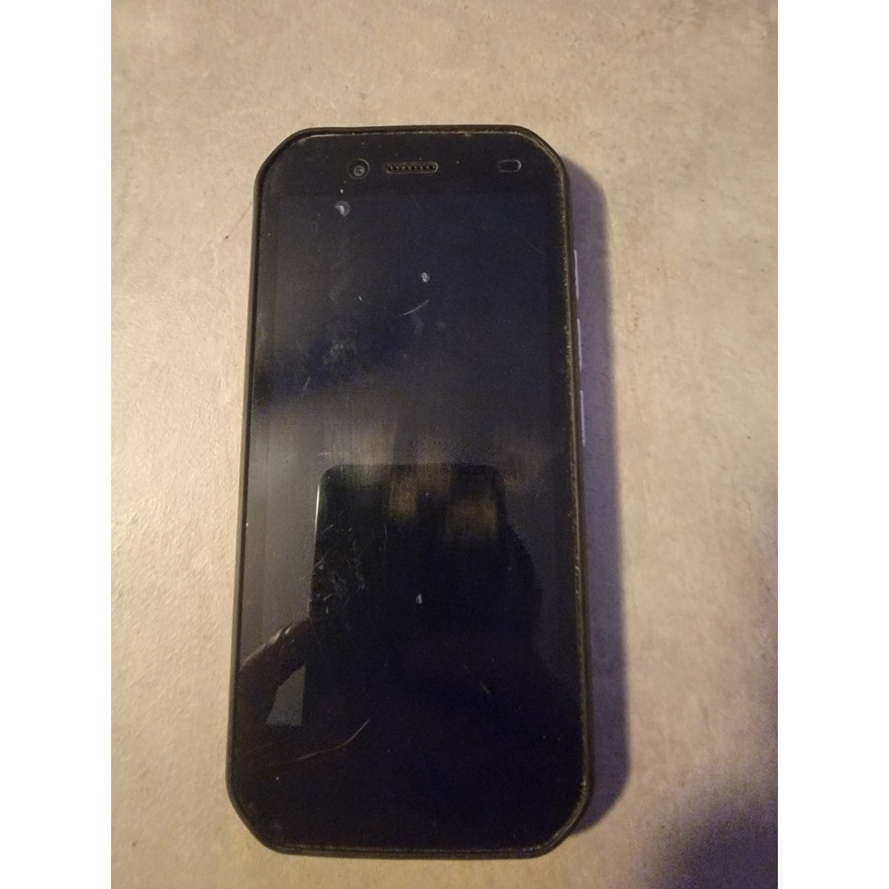 CAT Rugged‎ Smartphone – Powers On / Touchscreen Dead – AS-IS